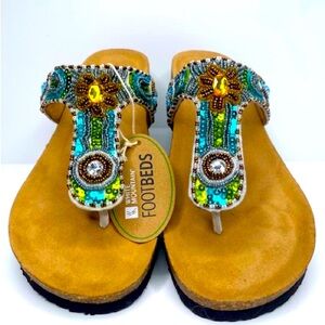 White Mountain Footbeds Bluejay metallic sequined embellished sandals.